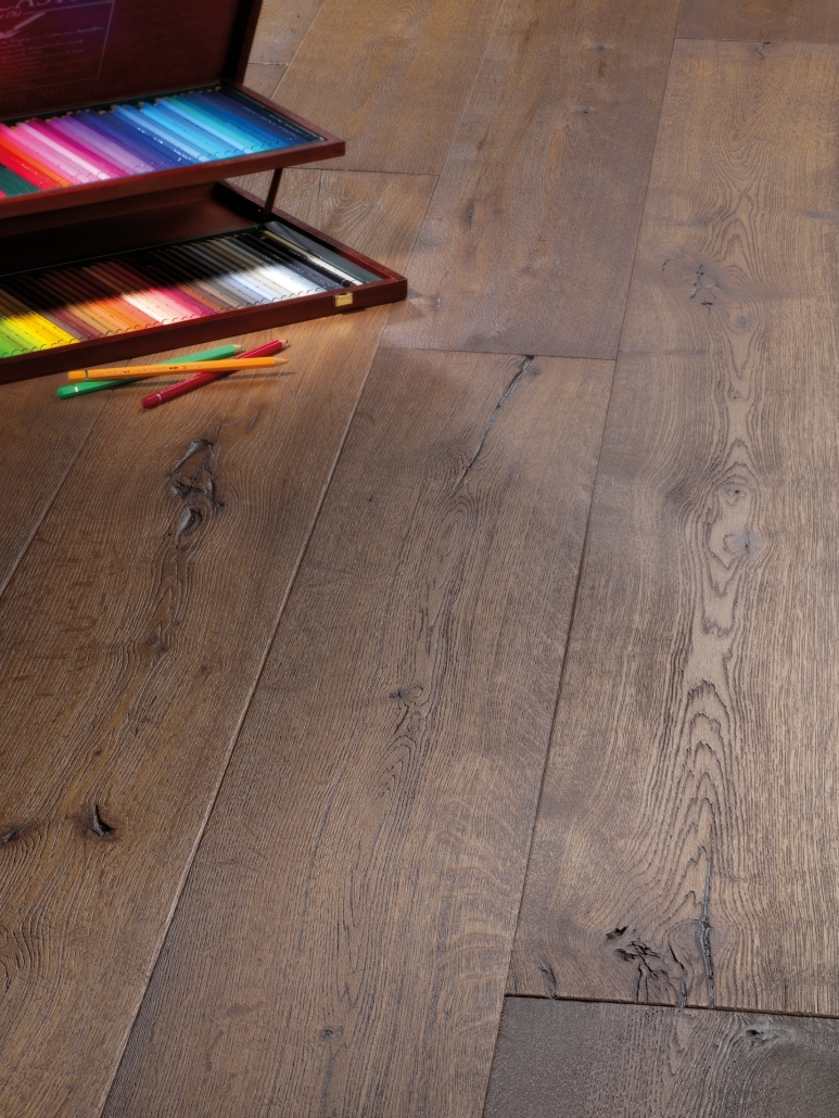 Rovere Artigianale Estia | Spazzolatura profonda, Bisello artigianale, Stuccature ribassate | Olio Uv